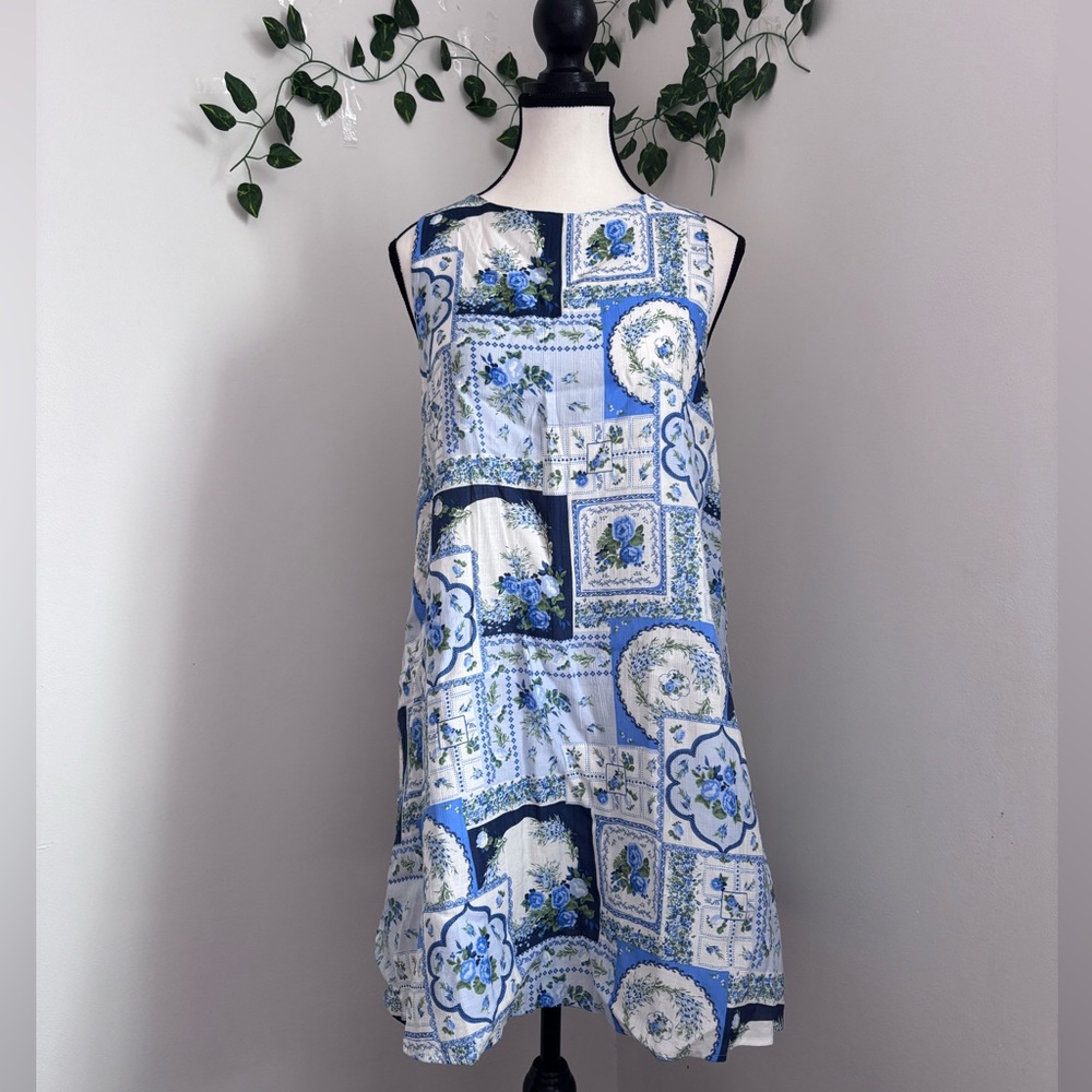 Abercrombie & Fitch Blue and White Backless  Print Dress